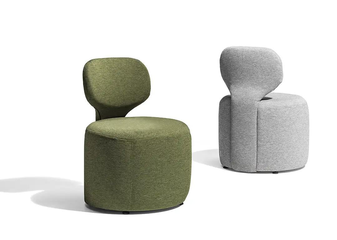 Asientos tapizados puof Hoop Moving