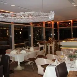 ristorante-sedie-Boheme-Moving-001