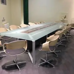 sala-riunioni-sedie-Boheme-001